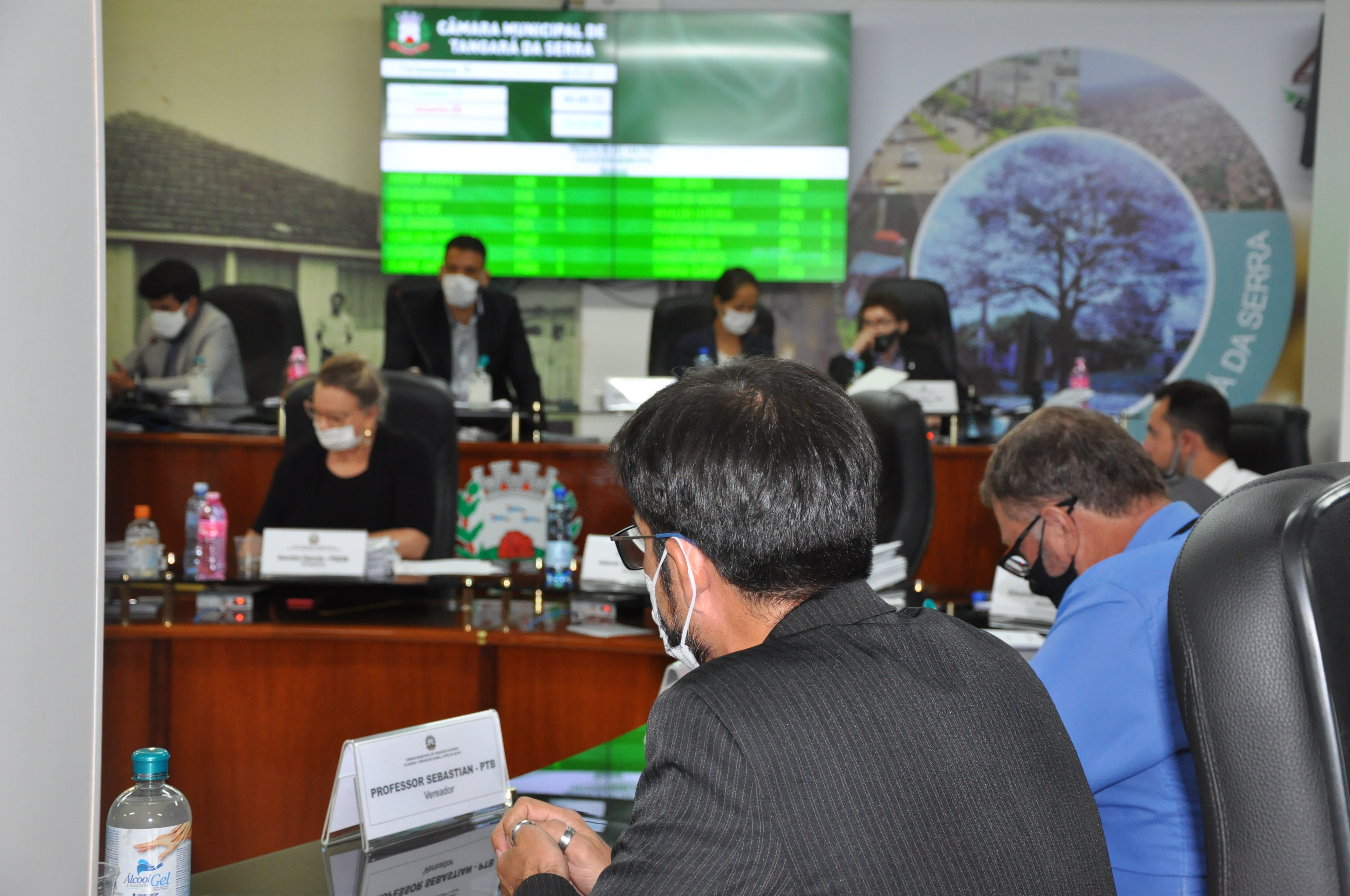 Aprovado repasse de R$ 850 mil para folha de pagamento e aquisição de materiais de consumo da Saúde  