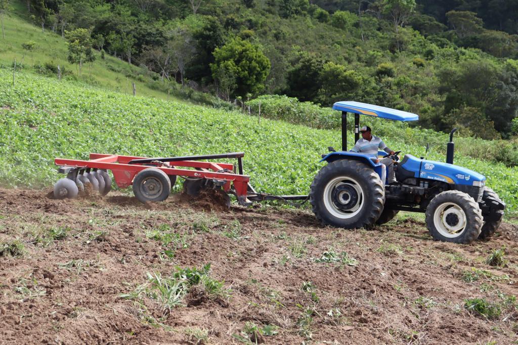 Autorizado crédito de R$ 300 mil destinado a compra de um trator para a Agricultura Familiar