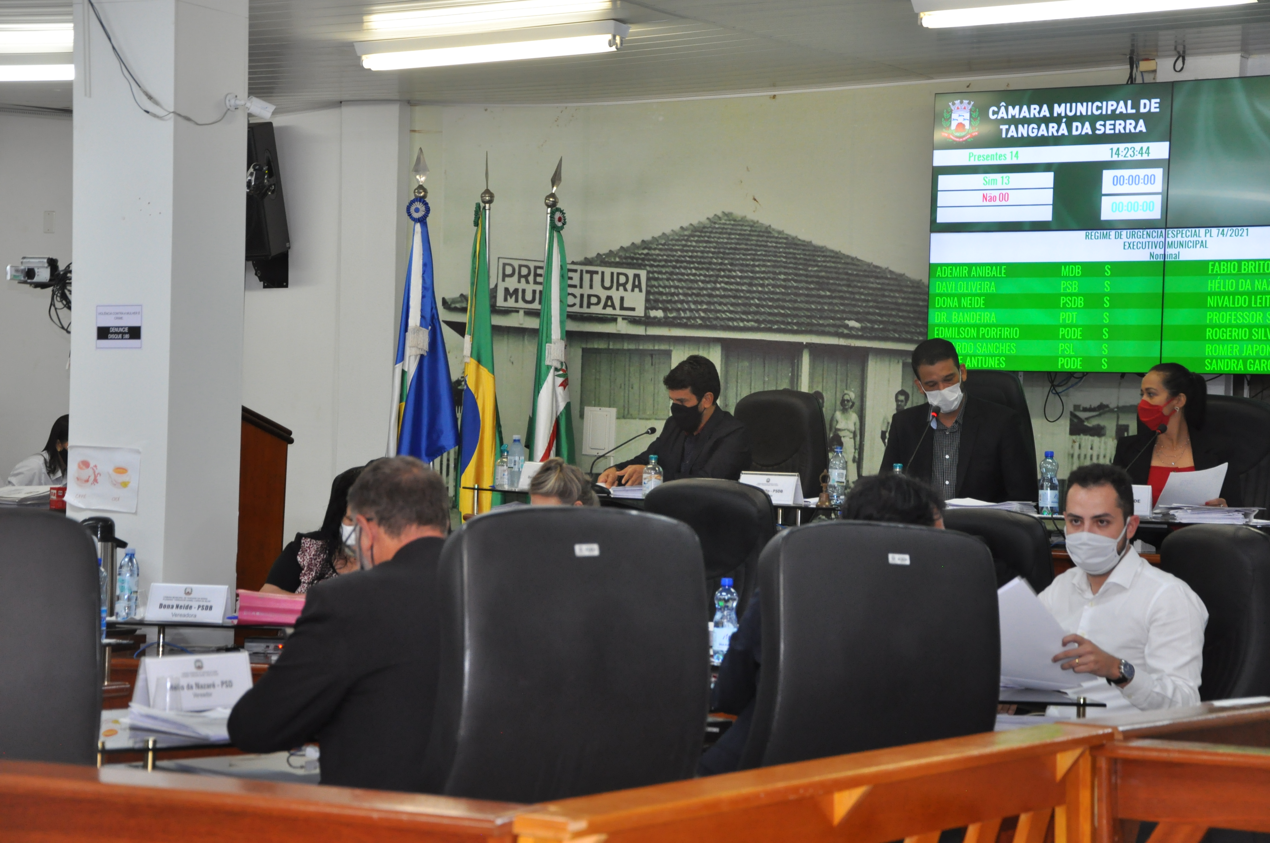 Câmara autoriza o Executivo a realizar leilão de 27 bovinos pertencentes ao município 