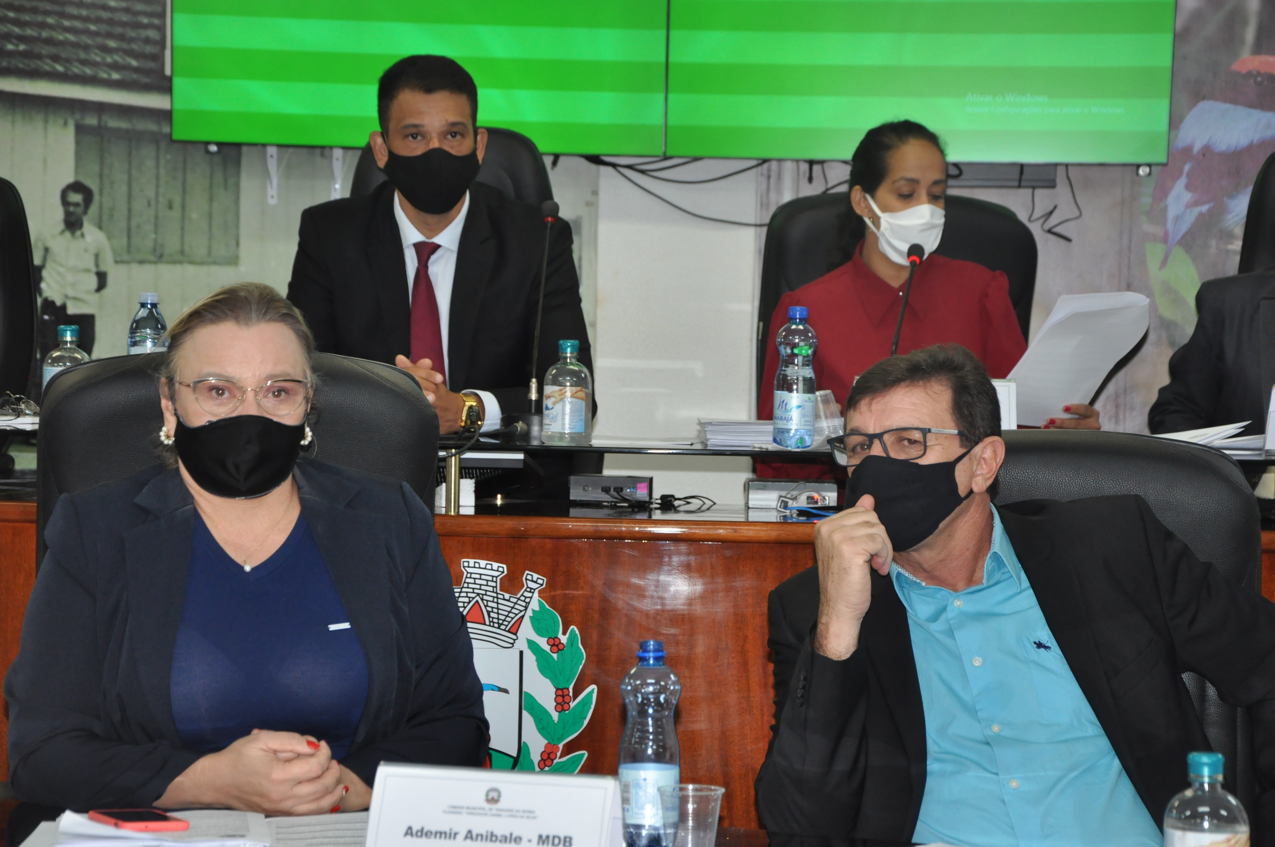 Câmara autoriza o Executivo a realizar leilão de bens inservíveis no valor de R$440 mil 