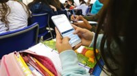 Aprovado PL que proíbe uso de celular nas escolas públicas e particulares 