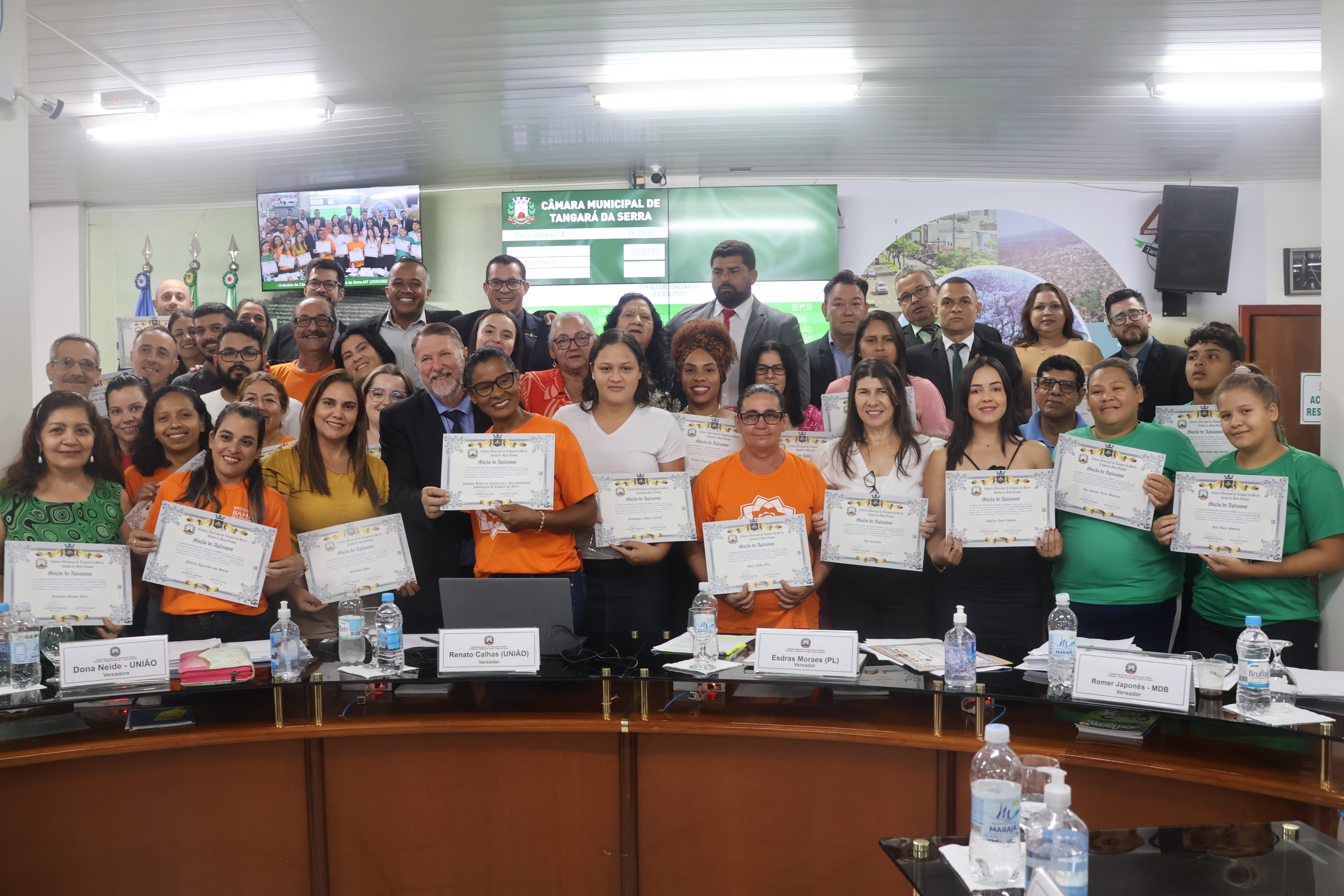 Câmara concede Moção de Aplausos ao Instituto Bahá'i 