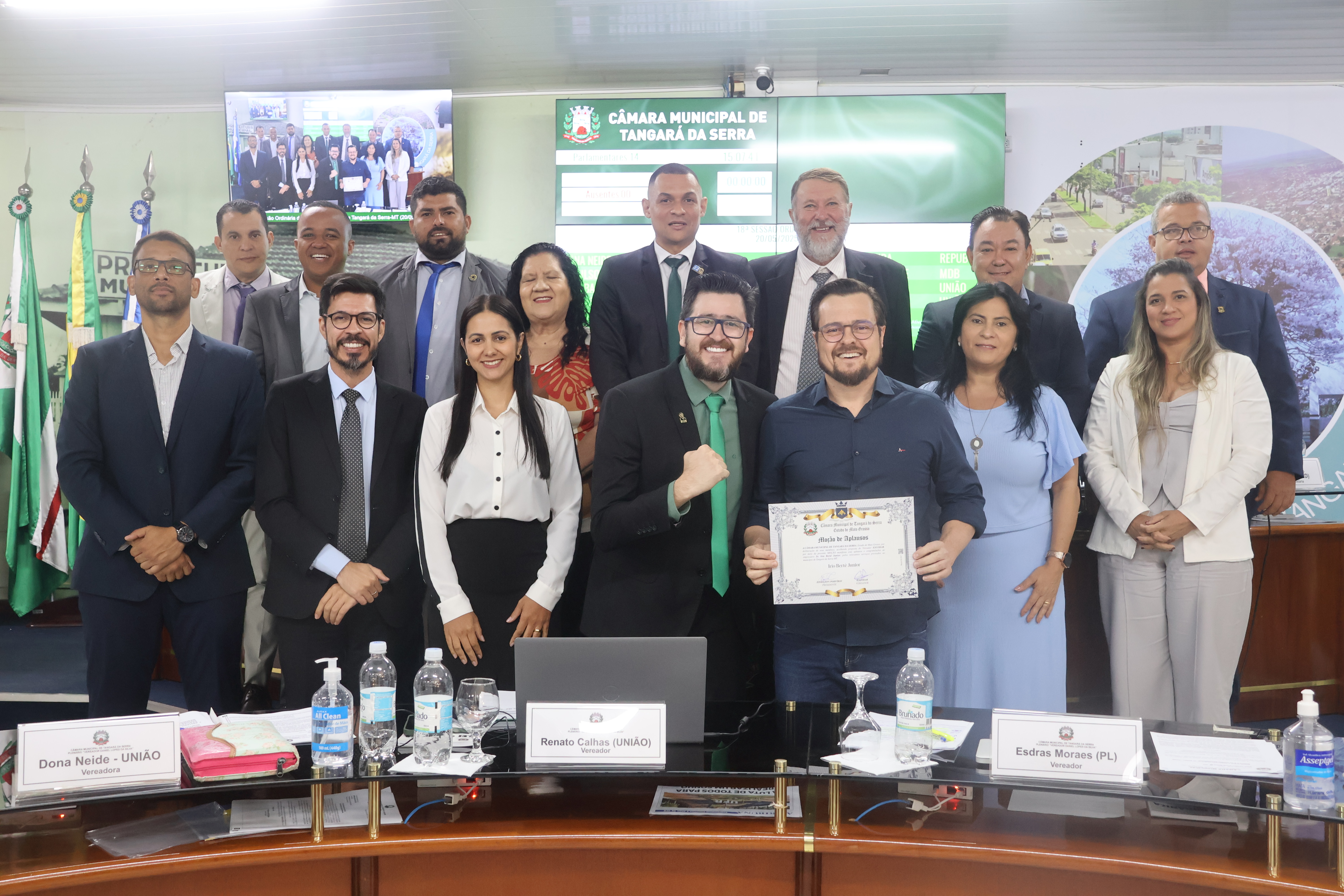 Empresário Irio Berté Junior é homenageado com Moção de Aplausos 