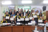 Legislativo homenageia a Associação Esportiva Itiban e atletas com Moção de Aplausos 