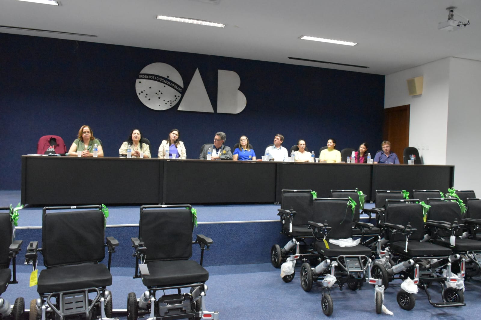 Emenda parlamentar viabiliza entrega de cadeiras motorizadas pelo Rotary e amplia qualidade de vida da população