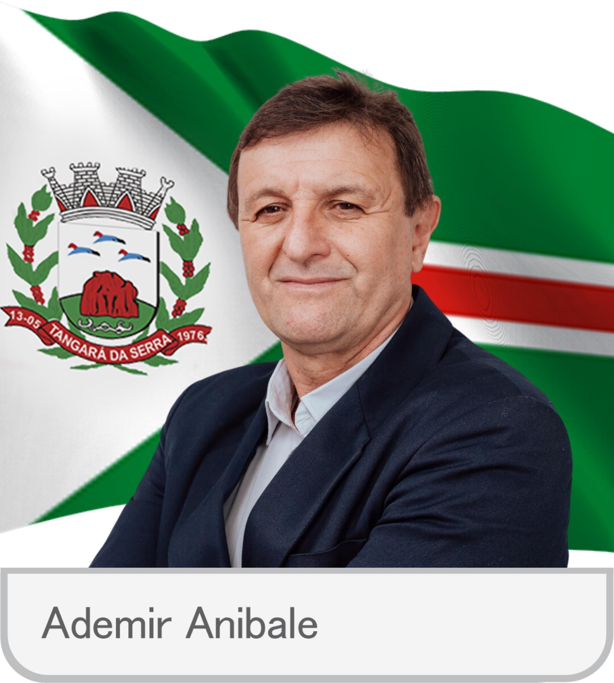 Ademir Anibale - oficial.jpg