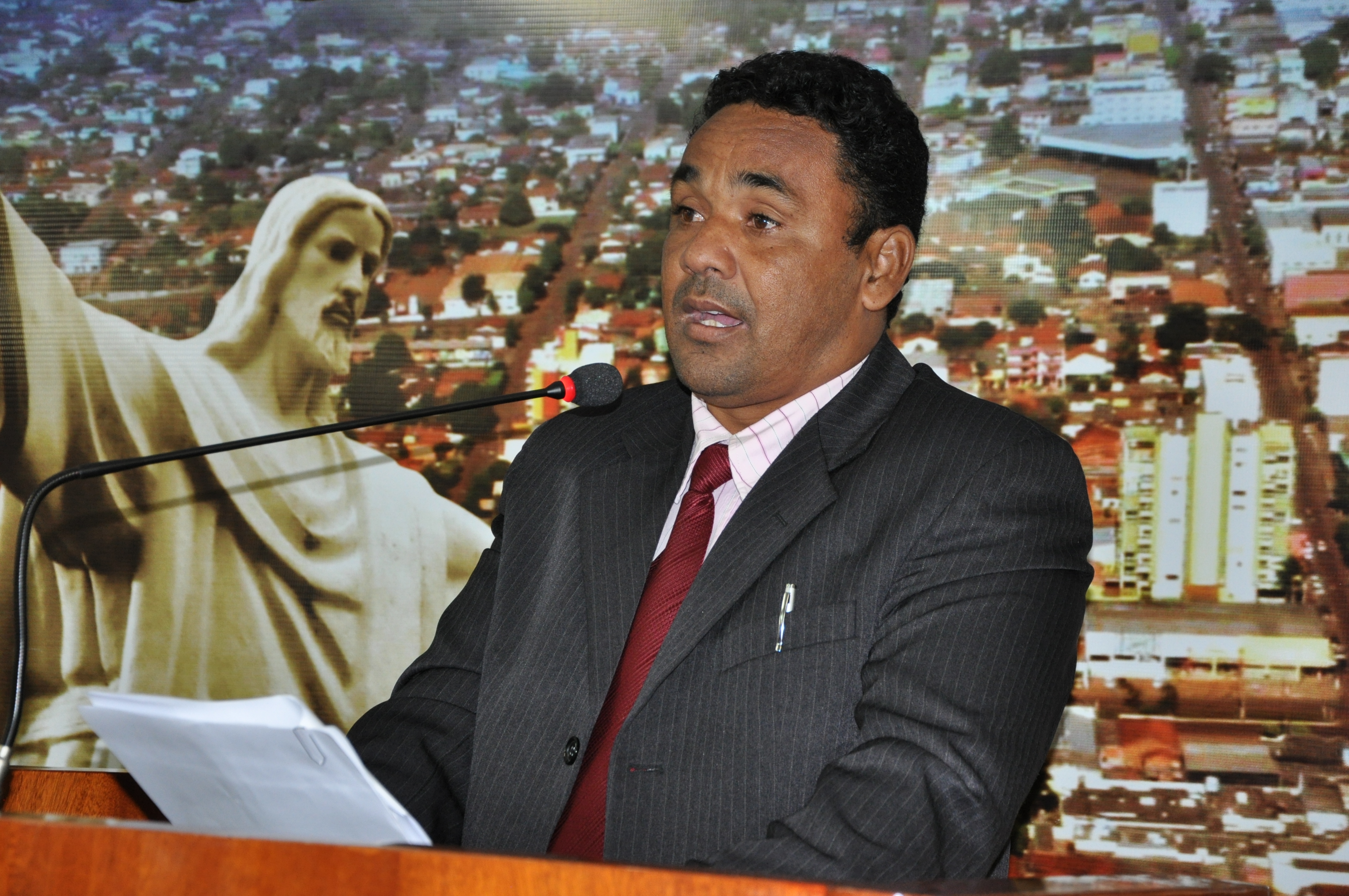 Carlinho cobra reforma da Unidade de Saúde do Distrito São Joaquim