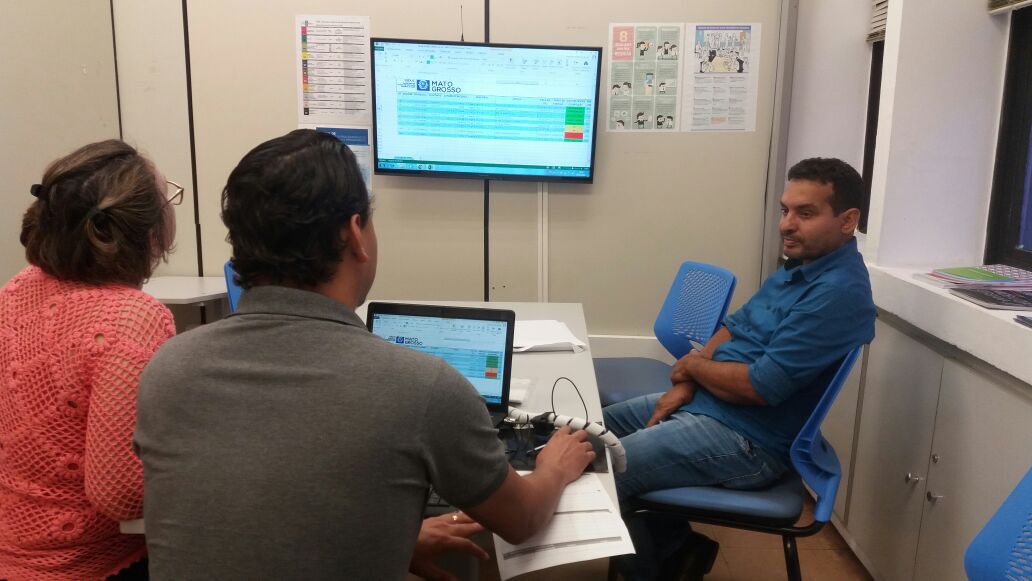 Em reunião, Seduc confirma a Professor Vagner continuidade de obras em escolas de Tangará