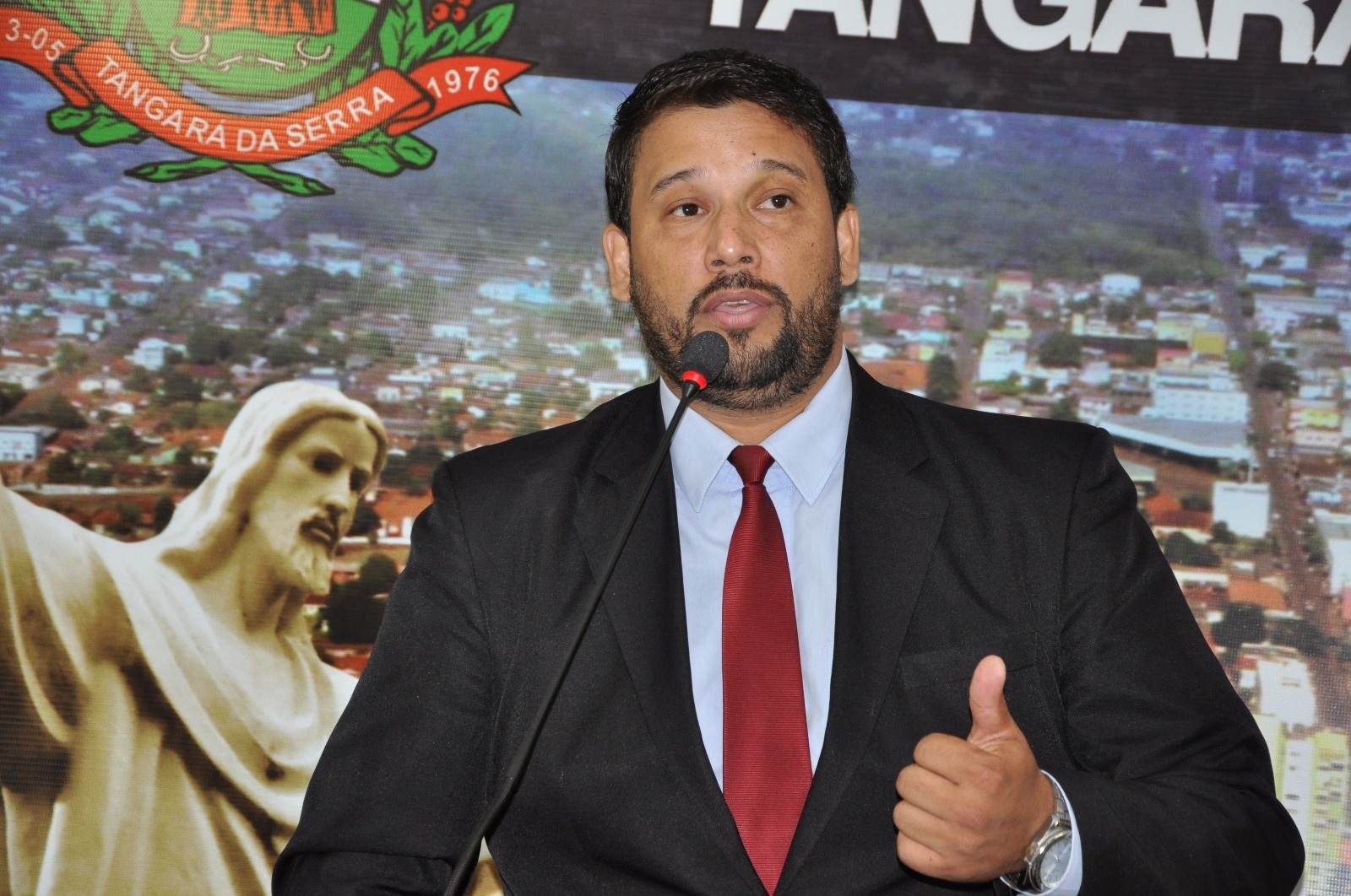 Fabio Brito solicita instalação de mais uma agência da Caixa em Tangará