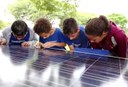 Legislativo votará projeto que viabiliza energia solar para mais duas escolas Legislativo votará projeto que viabiliza energia solar para mais duas escolas