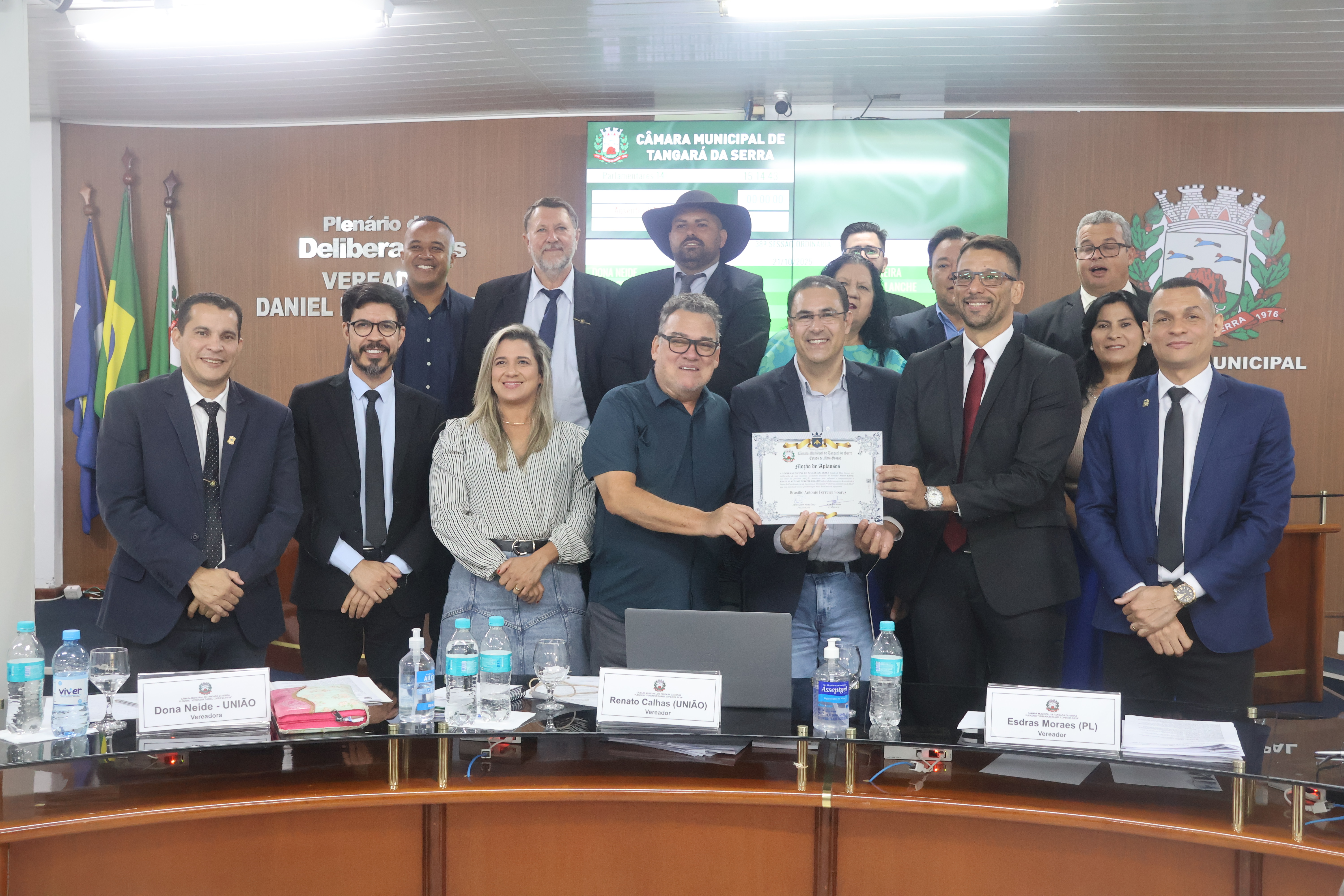 Moção: Câmara homenageia gestor ambiental em reconhecimento ao Projeto de Aquaponia Ciclo Vivo