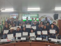 Parlamento Municipal entrega Moção de Aplauso à equipe JIB RANCH