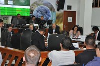 Poder Executivo pretende manter poder de aumentar impostos por decreto