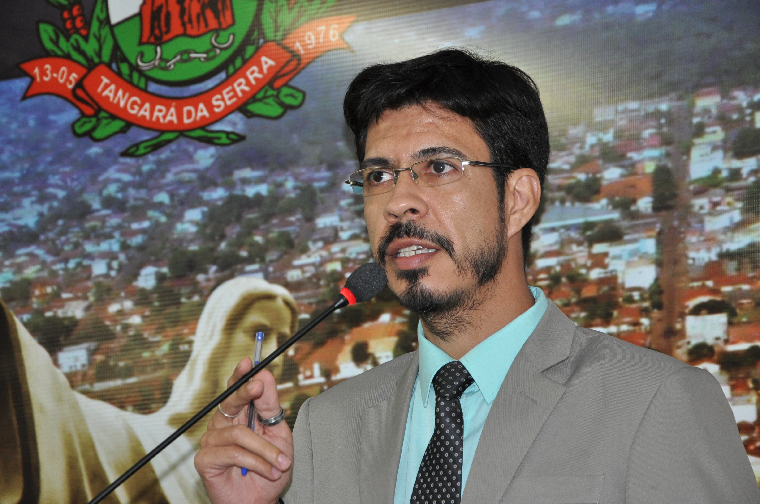 Professor Sebastian cobra reforma e ampliação da USF da Vila Goiás e pede agilidade