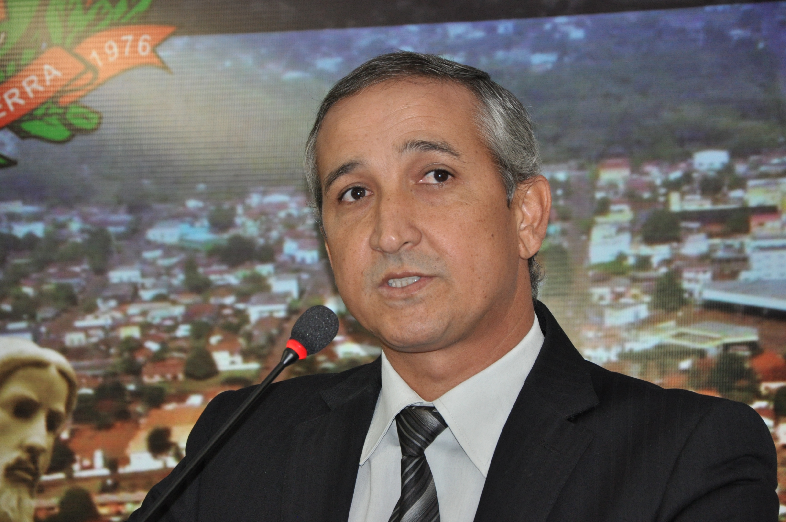 Quintão diz que construção de ETA na Gleba Triângulo é necessária