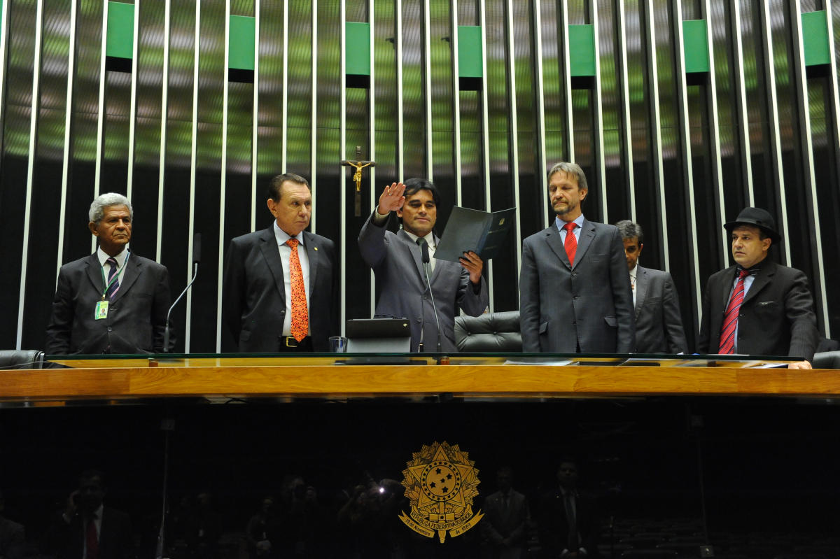 Rogério Silva assume vaga de Valtenir Pereira na Câmara Federal