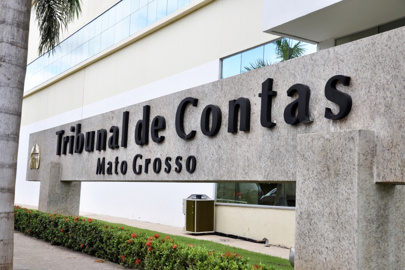 TCE faz interpretação diversa da que era feita pela Câmara e determina suspensão de adicionais