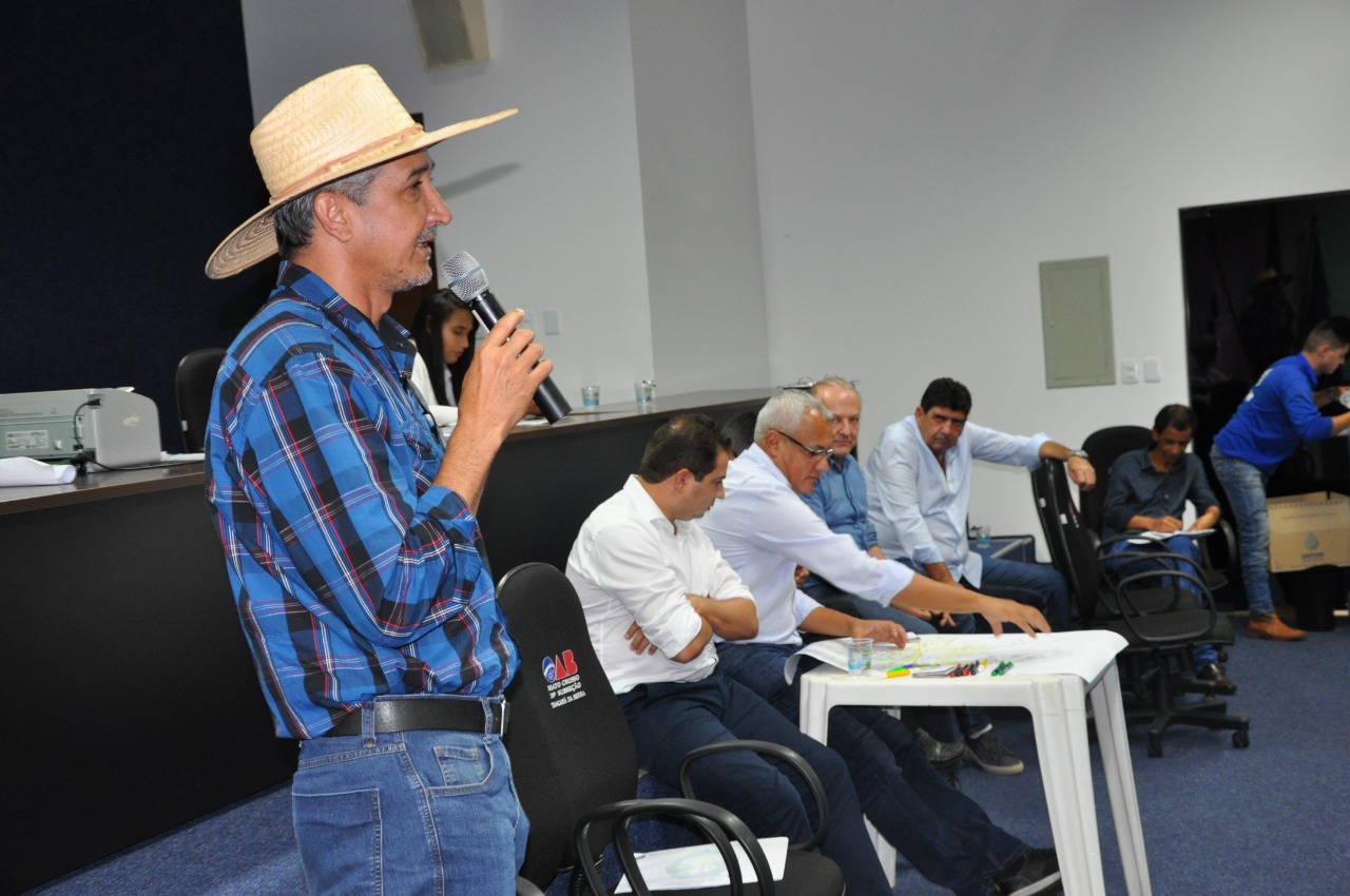 Vereadores cobram de Pivetta investimentos do Estado na Região de Tangará