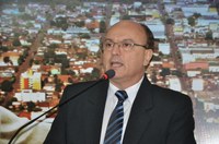 Verta defende que Prefeitura priorize mão de obra de pais de família e não de presos