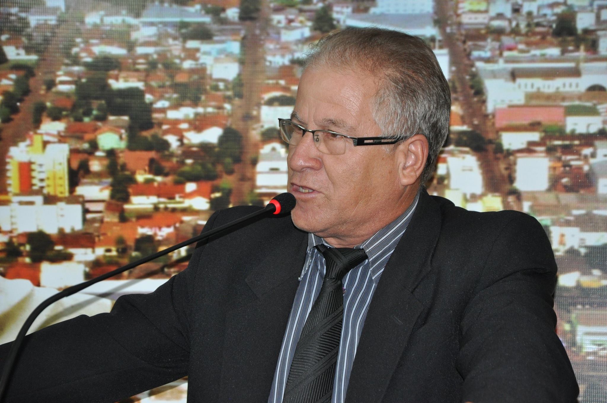 Zedeca quer fim de “fábrica de multas” no estacionamento da Praça da Bíblia