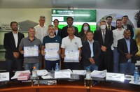 Moção: motoristas de ambulância da UPA e setor administrativo são homenageados 