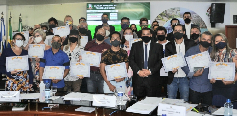 Moção: profissionais da cultura são homenageados em solenidade na Câmara