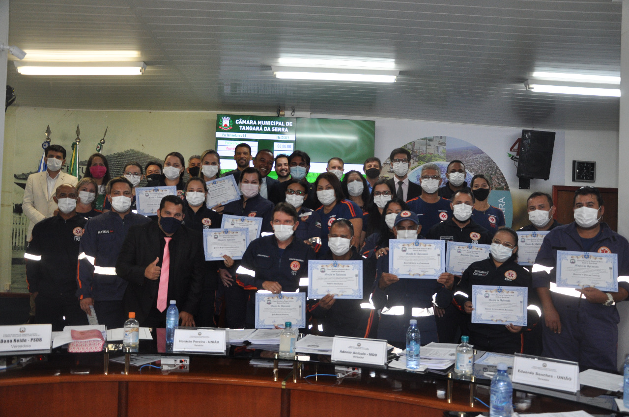 Profissionais do SAMU são homenageados pela Câmara 