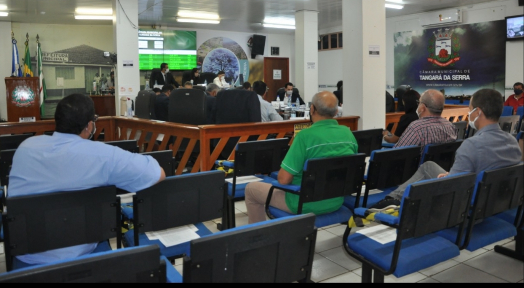 Vereadores aprovam projeto que garante direito de computar o adicional na aposentadoria dos fiscais